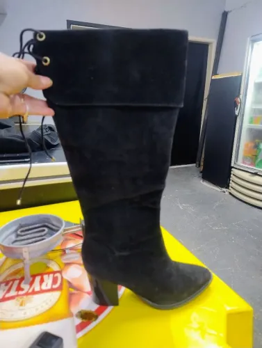 bota preta