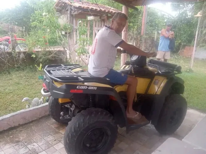 Quadriciclo Can-am 