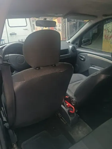 Renault Logan Expression Hi-flex 1.6 8V 4P 2009