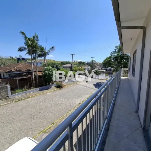 Excelente Casa 3 dormitório(s) em Bom Viver - Biguaçu