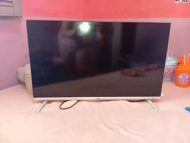 Tv smart Philco com defeito 