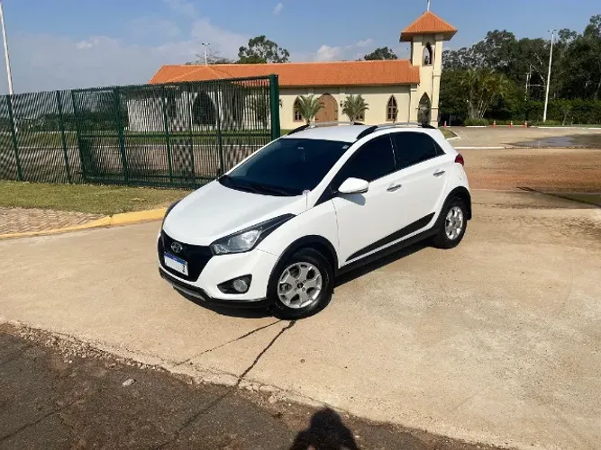 Hyundai HB20X Premium 1.6 Flex 16V Aut. 2015