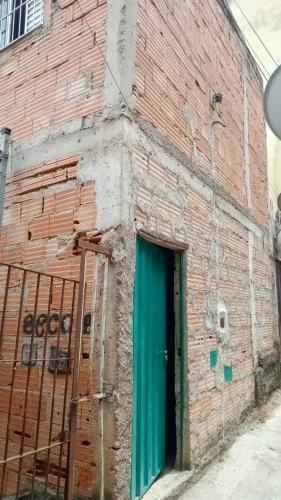 ? Oportunidade! Imóvel em Beco no Bairro Petrópolis 