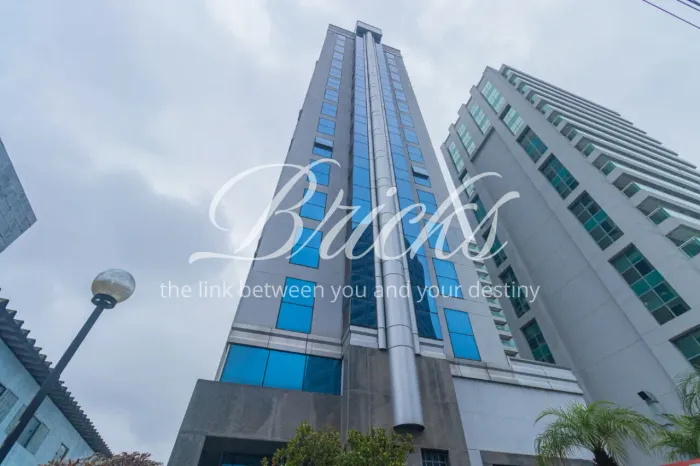 CONJUNTO COMERCIAL A VENDA - ALTO DA BOA VISTA - PRONTA