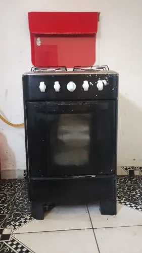 Fogão funcionando perfeitamente (forno e as 4 bocas)