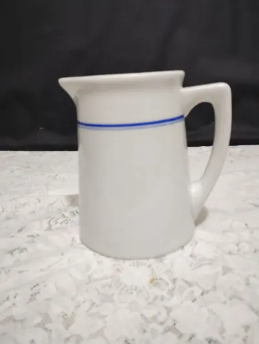 Jarra de porcelana