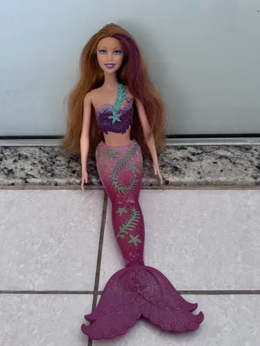 Barbie sereia Splash roxa (2009) 
