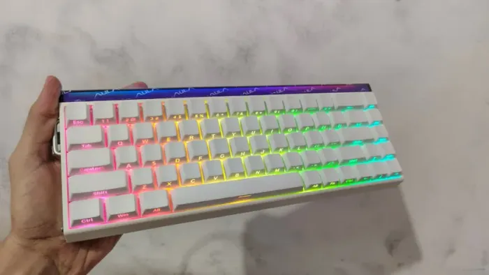 Teclado Magnético Aula Hero 68HE