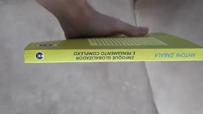 Livro Enfoque Globalizador e Pensamento Complexo - Antoni Zabala