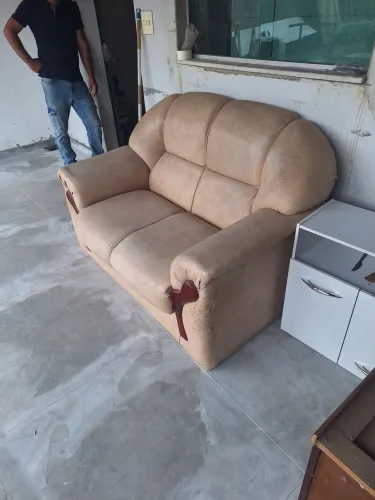 Sofá courino 2 lugares 