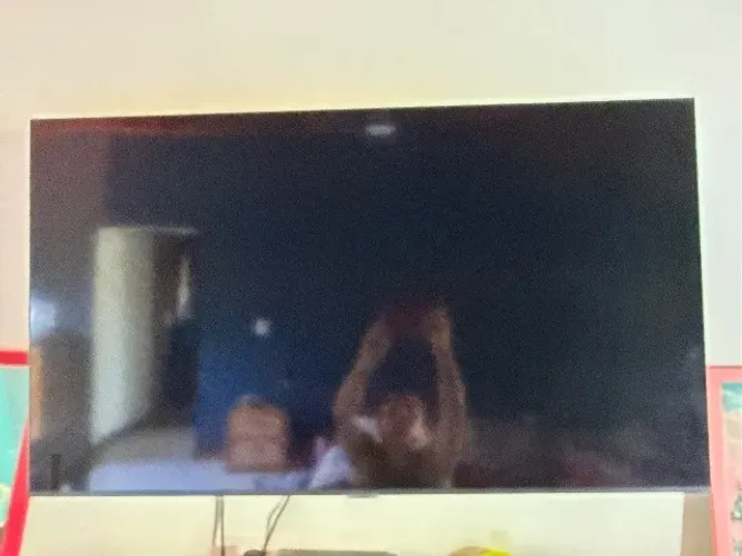 Smart TV 43? Crystal 4K Samsung 43AU7700 Wi-Fi