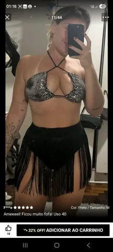 Saia franja preta, branca e prata.