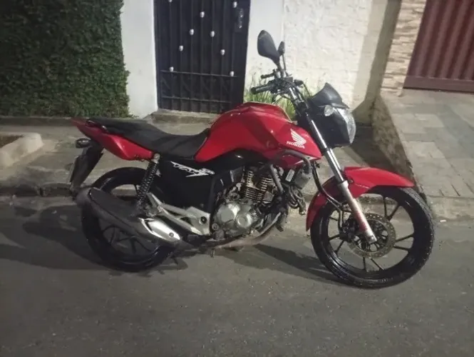 Vendo / troco XRE