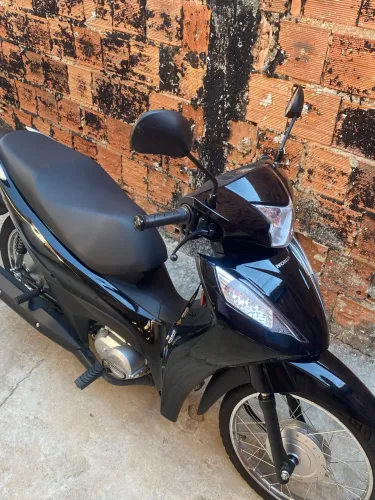 Vende-se biz conservada