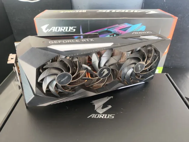 Placa de video Aorus 3070 TI