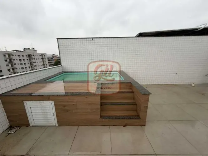 EXCELENTE COBERTURA PRIMEIRA LOCAÇÃO COMPOSTA POR 2 QUARTOS SENDO 1 SUÍTE, COM PISCINA ÁRE