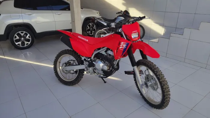 CRF nova, 0km, só pegar e andar