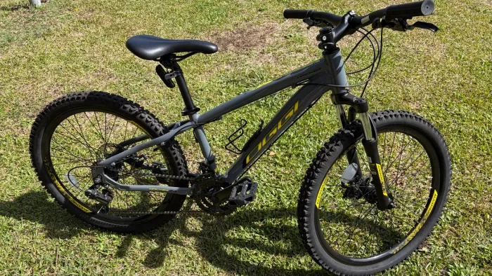 Bicicleta Oggi Hacker aro 24