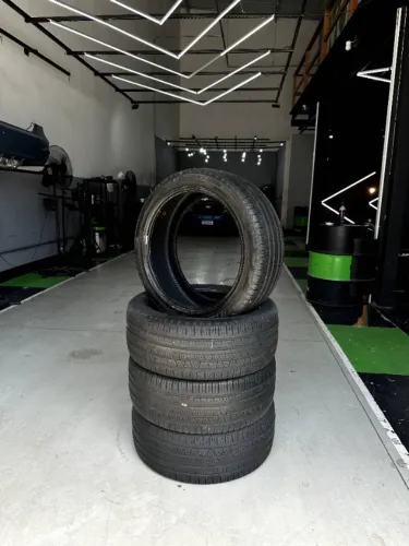 Jogo de 4 Pneus Pirelli Scorpion 235/45 R19. Parcelo no cartão e 12x