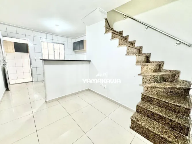 Sobrado com 2 dormitórios para alugar, 67 m² por R$ 2.160,00/mês - Itaquera - São Paulo/SP