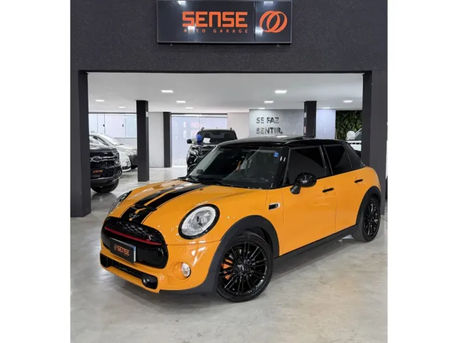 Mini Cooper S 2.0 Turbo 16V 5P Aut. 2016