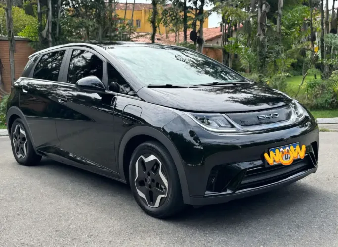 BYD Dolphin EV (Elétrico) 2026