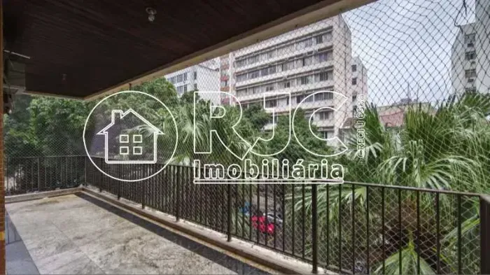 Apartamento na área nobre - 3 quartos suíte - Tijuca - Rio de Janeiro - RJ