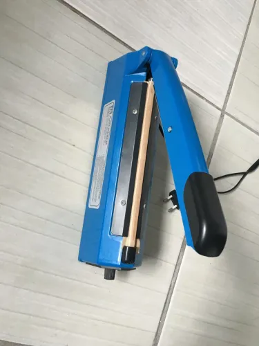 Seladora de Plástico Manual 30cm 500W