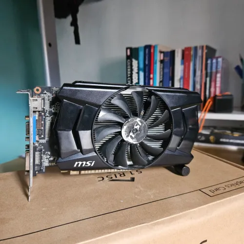 GTX 750 TI MSI - COM DEFEITO