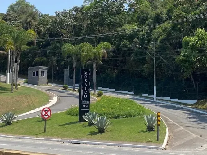 Lote em Condomínio Fechado para Venda em Mogi das Cruzes, Mogi Moderno