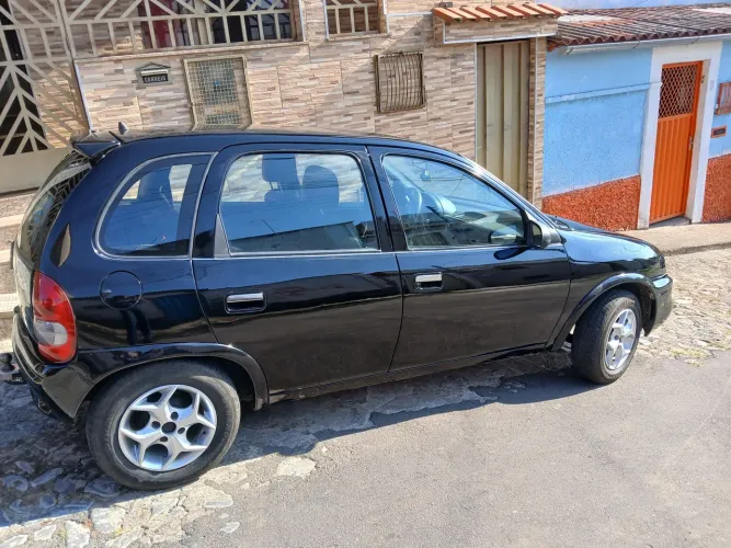 Chevrolet Corsa GL 1.6 MPFI / 1.4 EFI 2P E 4P 1996