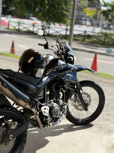 Xt660R