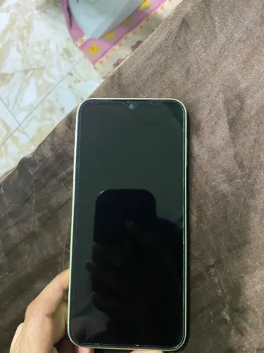 Samsung A145g semi novo 