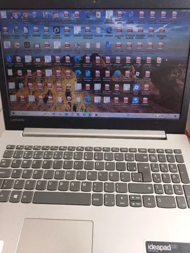 Vendo notbook funcionando