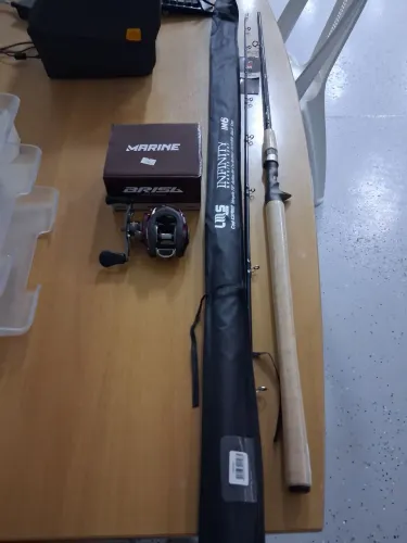 Kit Vara e Carretilha de pesca 