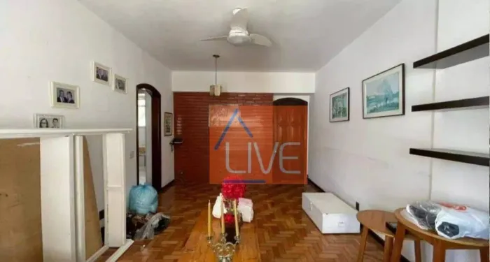 LIVE VENDE: Apartamento com 3 quartos, sendo 1 suíte e vaga, 120 m² por R$ 890.000 - Icara
