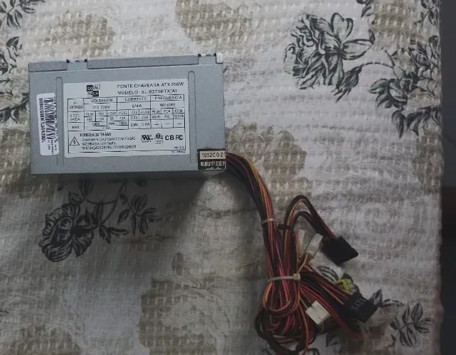 VENDO FONTE 250W.
