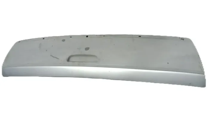 Aplique da tampa de mala Fiat palio wekende 2012 original 