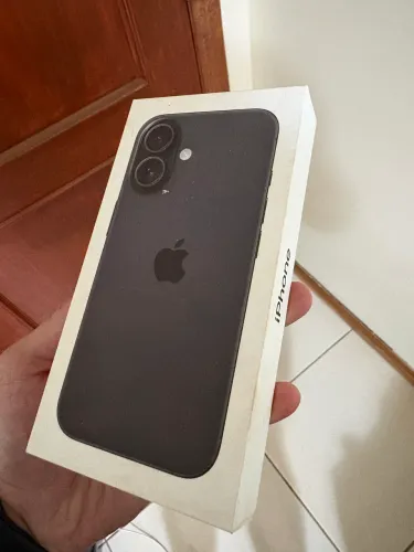iPhone 16 256 GB Preto excelente estado e bateria 89%