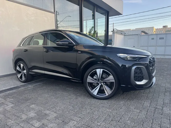 Audi Q5 S-Line 2.0 TFSI Quattro S-Tronic 272CV 2026
