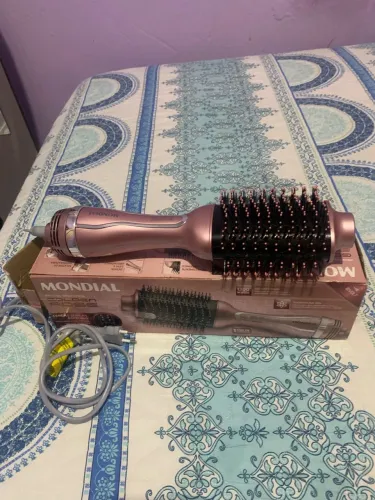 Vendo Escova Secadora seminova!