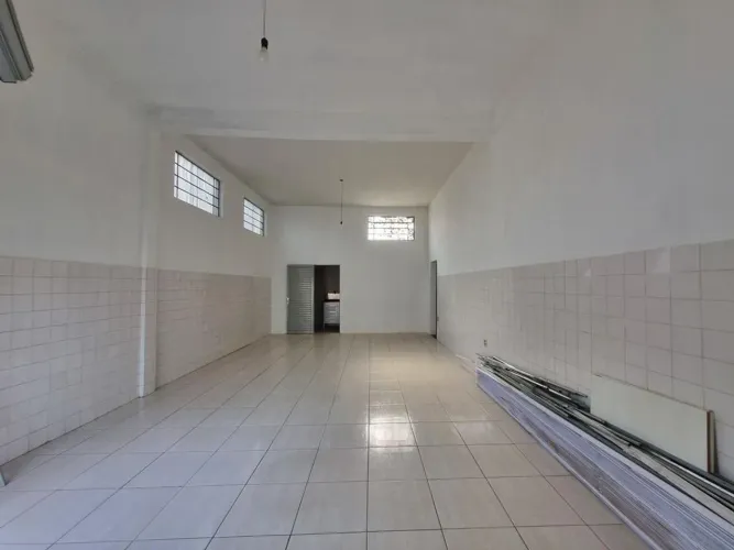 Salão à venda em Hortolândia, Jardim Nossa Senhora de Fátima, com 267.05 m²
