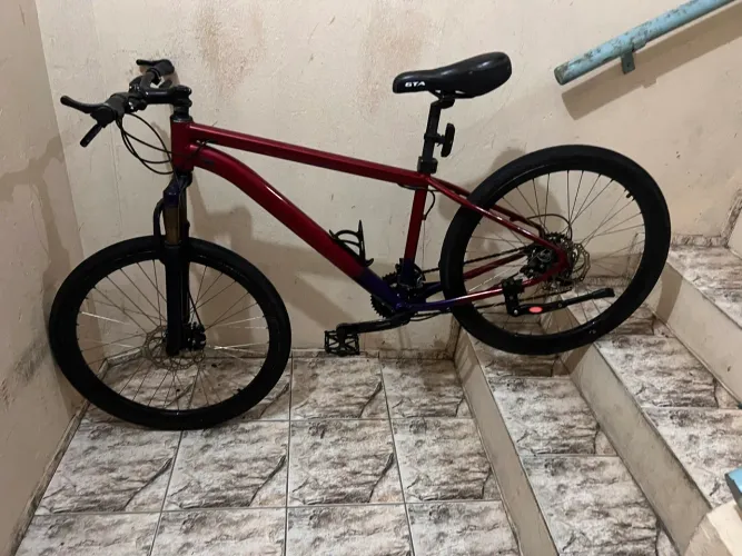 Bike com peças originais (Oportunidade)!!