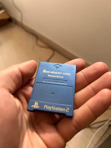 Memory Card PS2 8MB Fujiwork Azul Metálico Original (Raro)