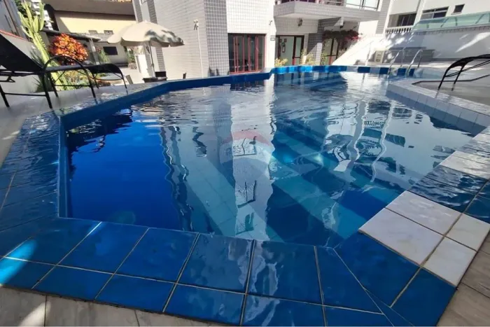 "Ap 2 dorm + suíte de serviço e lazer a 350m da Praia das Astúrias"