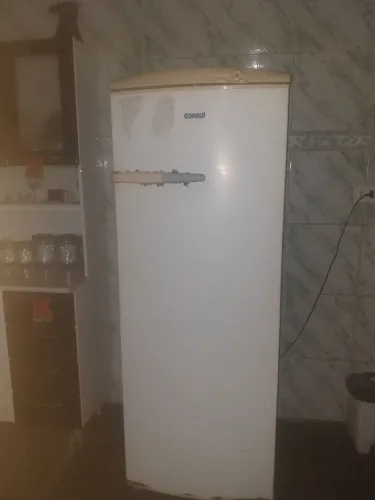 Geladeira 350$