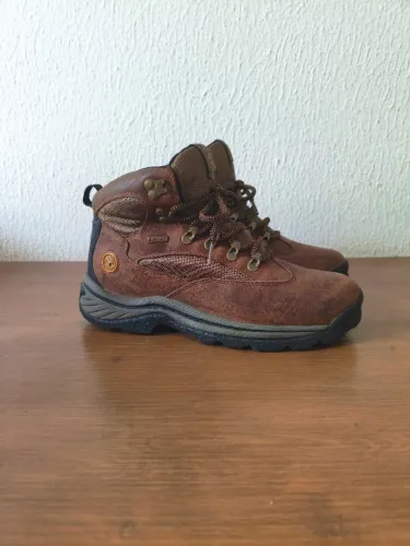 Bota Timberland Chocorua Trail Mid GTX GORE-TEX Marrom Hiking Vintage
