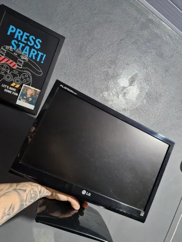 Monitor 50/60 hz