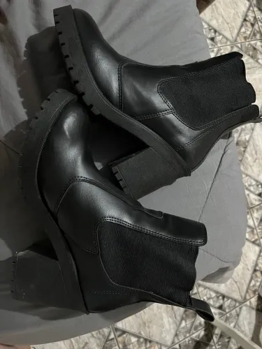 Bota seminova