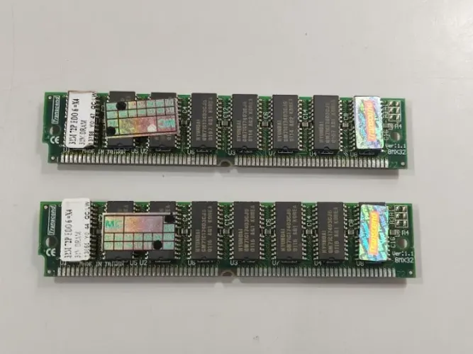 Par Memória Edo 72 Vias Pinos 2x32 = 64mb Simm Ok Kcb (Usado)